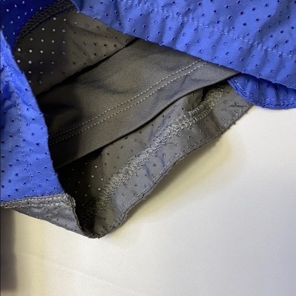 Girls adidas shorts size 4 - Picture 4 of 4